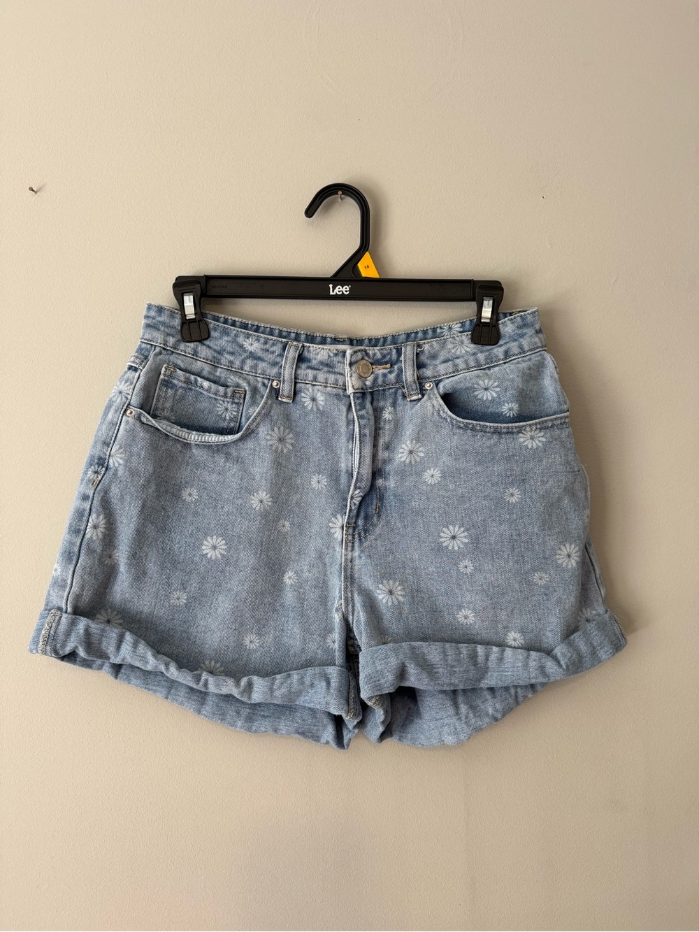 Khaki + Bkue Light Wash Daisy Print Denim Shorts Rolled Hem